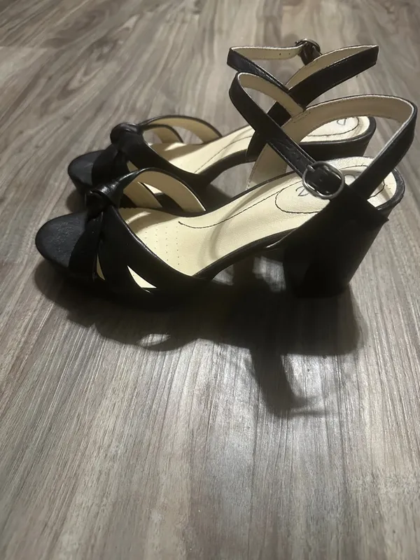 Black Knotted Leather Platform Block-Heel Sandals - Women's - Image 3