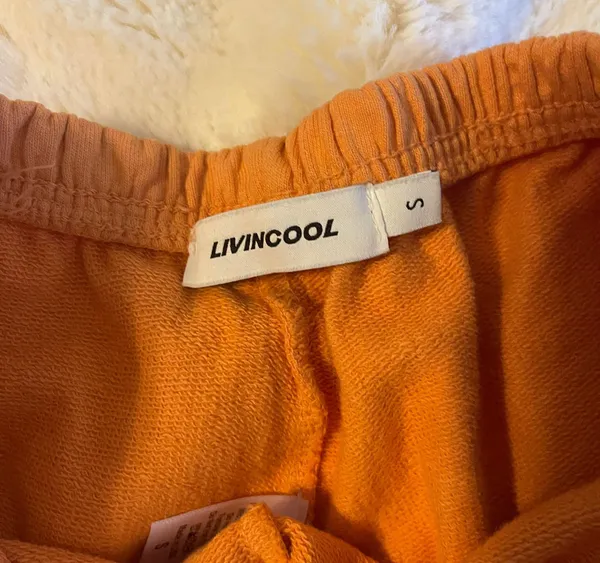 LIVINCOOL Sweatshirt Set - Image 7