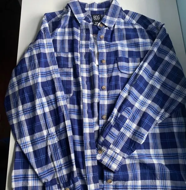 BNWT blue flannel shirt - Image 3