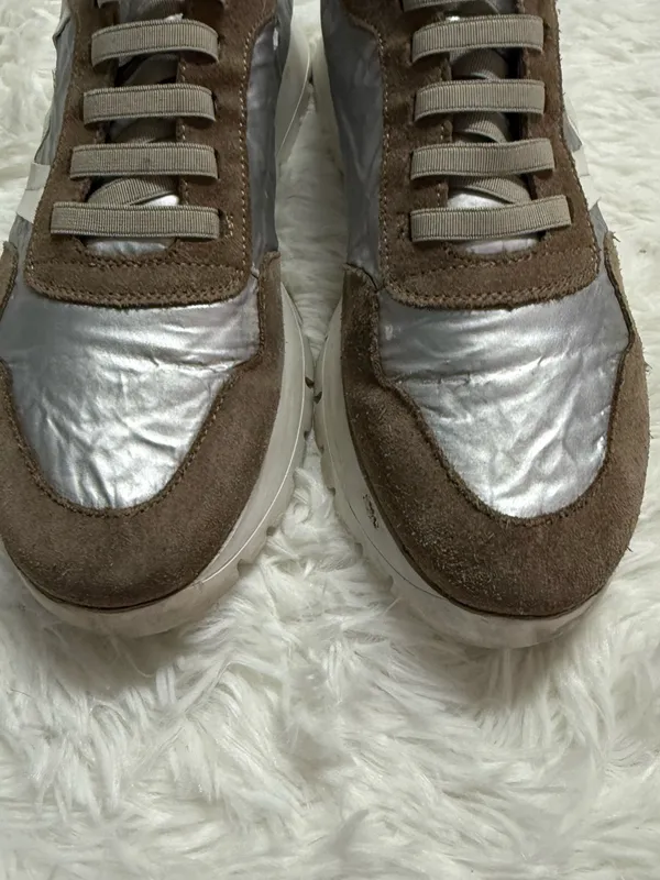 Wonders Women’s Sneakers EU 39 US 8.5 Silver Taupe Suede Platform - Image 4