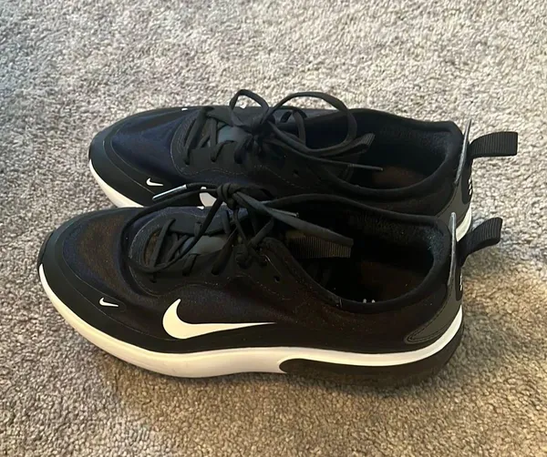 Nike Air Max Running Shoes - Image 5