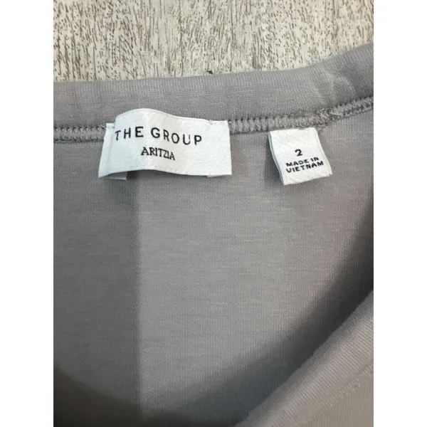 The Group by Aritzia Aro T-shirt Grey Short Sleeve Oversized‎ Side Slits Size 2 - Image 3