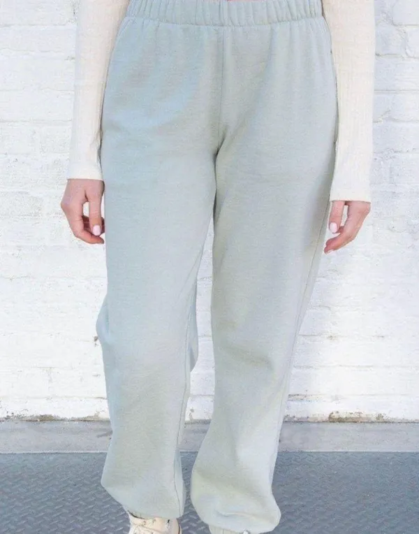 Brandy Melville Rosa Sweatpants - Image 3