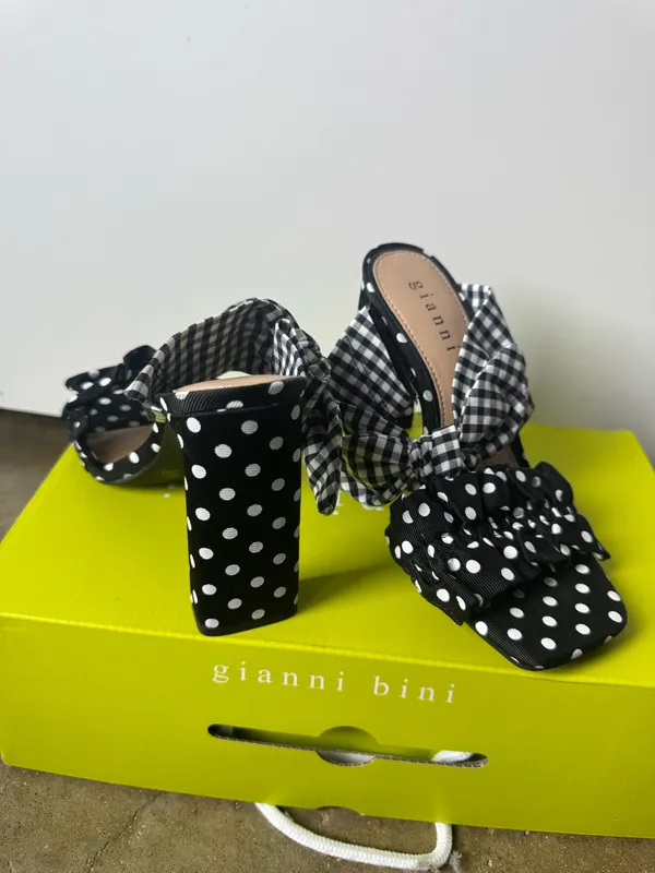 Gianni Bini Heels - Image 3