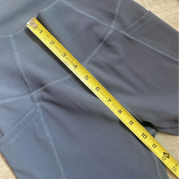 Wilo The Label Base Ribbed Legging Charcoal Gray Size Small Pockets Workout NWOT - Image 16