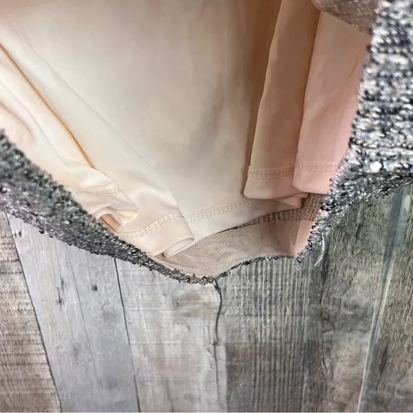 Xscape (with flaws)Size 10 Beige/Tan Underlay Silver Sequin 1 Arm Party … - Image 5