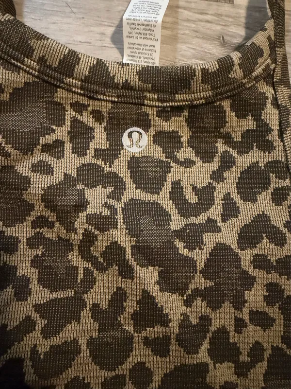 Lululemon Swiftly Cami Mesh Leopard/Night Brown 14 NWT - Image 5