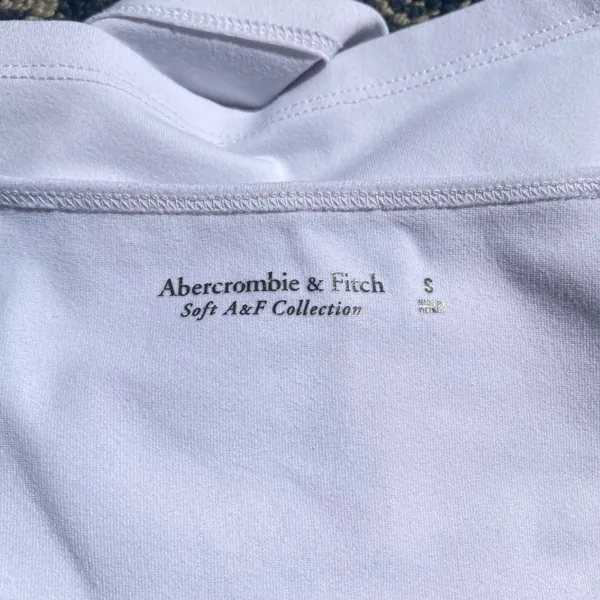 Abercrombie White Tank Top - Image 3