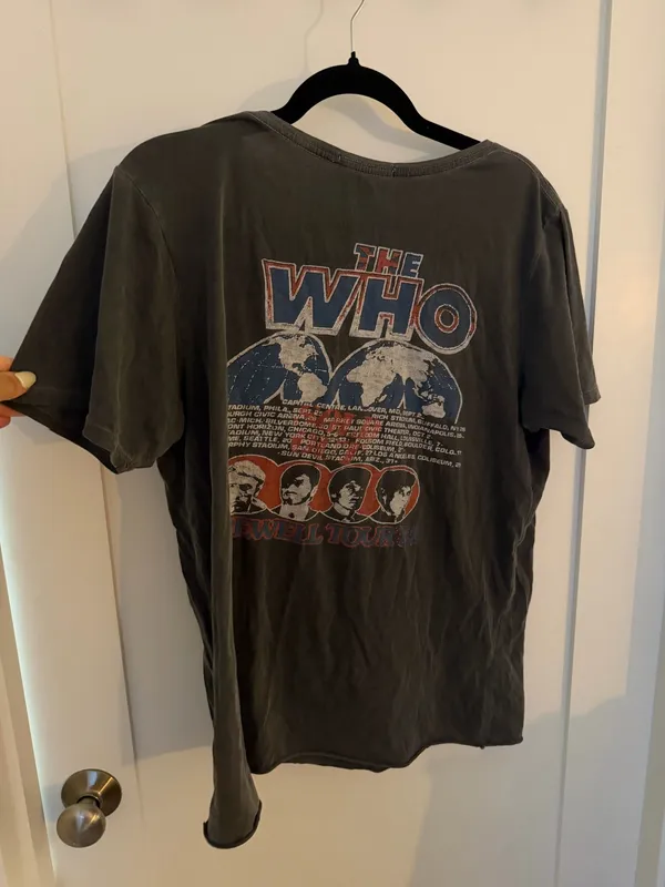 Band T - Image 2