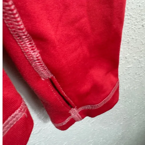 Nike Pro Womens Red Long Sleeve Performance Base Layer Top Thumbholes Medium - Image 4