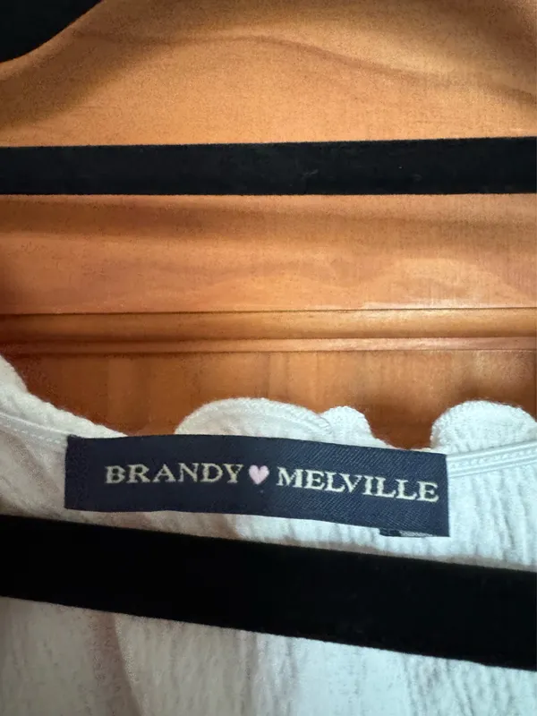 Brandy Melville Tie Front White Lettuce Trim Tank - Image 2