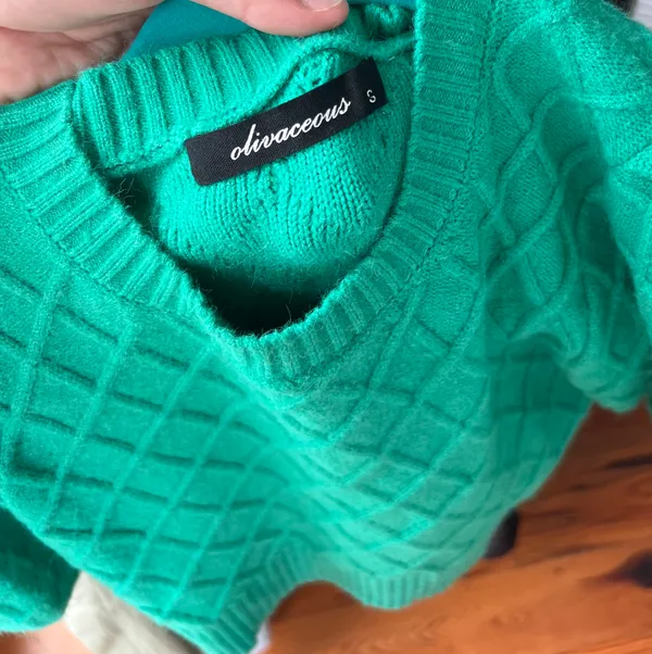 Olivaceous Puff Sleeve Sweater - Image 3