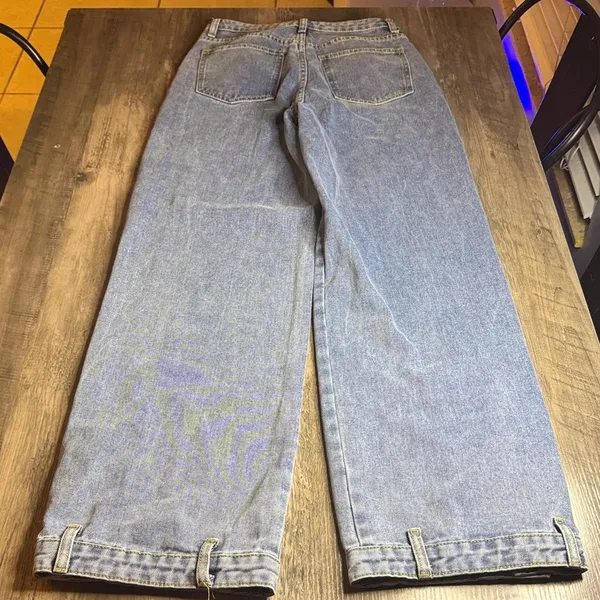 PrettyLittleThing Light Blue Relaxed Wide Leg Jeans with Bottom Detail - Image 6