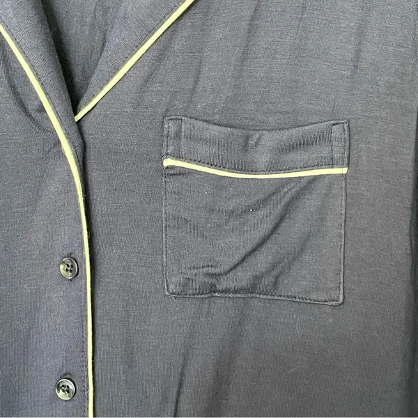 NWT Nordstrom Rack Tranquility Pajama Top in Navy Peacoat Buttons Size Small - Image 4
