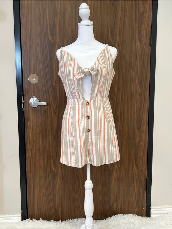 Cupshe Cream and Rust Striped Tie-Front Romper - Image 4