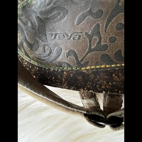 Teva Women's Comfortable Sandals - Stylish and Durable - Image 3