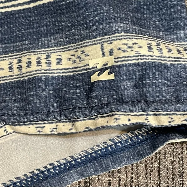 Billabong Swim Shorts - Image 6