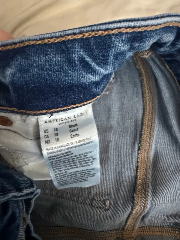 American Eagle Jeans - Image 3