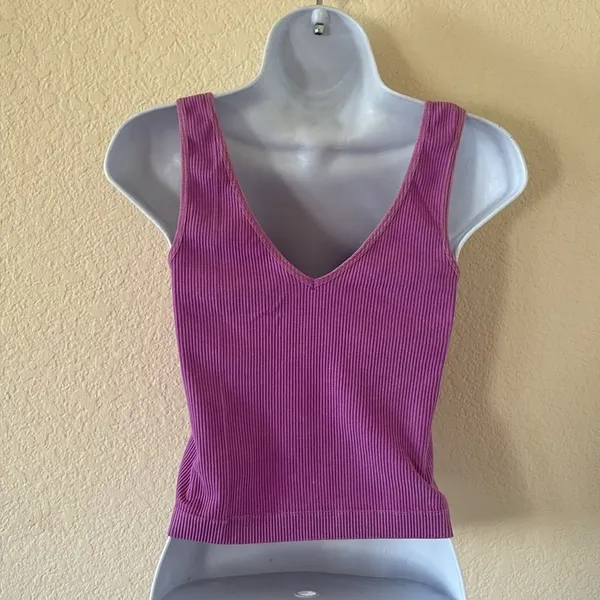 Purple ribbed tank‎ Size L NEW - Image 5