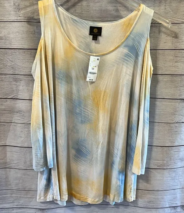JM Collection Cold Shoulder Top - Image 3