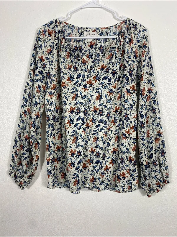 Velvet by Graham & Spencer White Floral V-Neck Blouse with Blue & Brown Accents - Image 3