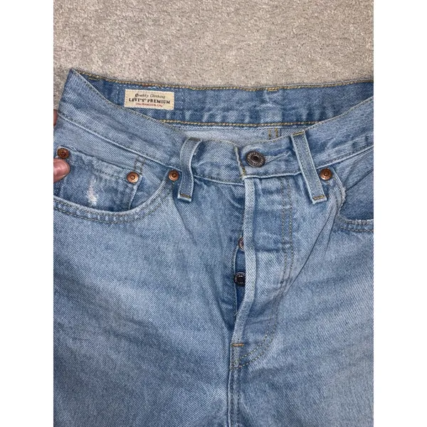 levis 501 premium denim‎ button fly 26x28 Women's Distressed Cotton Jeans - Image 2