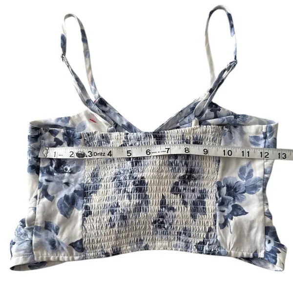 Abercrombie & Fitch Floral Cami Crop Top Smocked Twist Front Blue White‎ S - Image 5