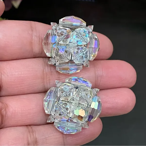 Vintage Laguna Aurora Borealis Cluster Clip Earrings - Image 3