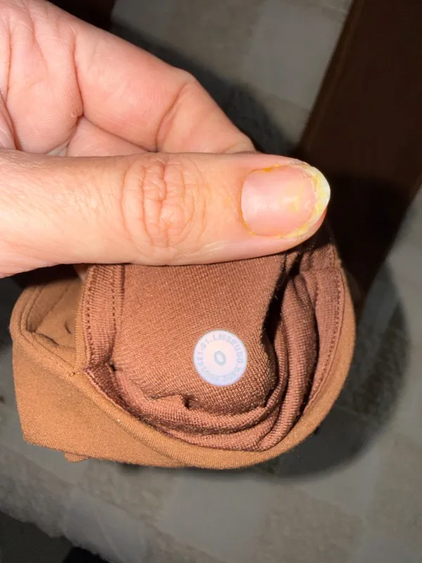 NWOT Lululemon Align High-Rise Mini Flare Pant‎ 32" Roasted Brown size 0 - Image 5