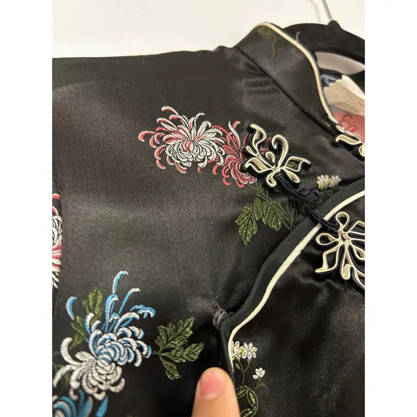 Vintage High Class Garments Black Satin Floral Brocade Cheongsam Qipao Dress 34 - Image 6