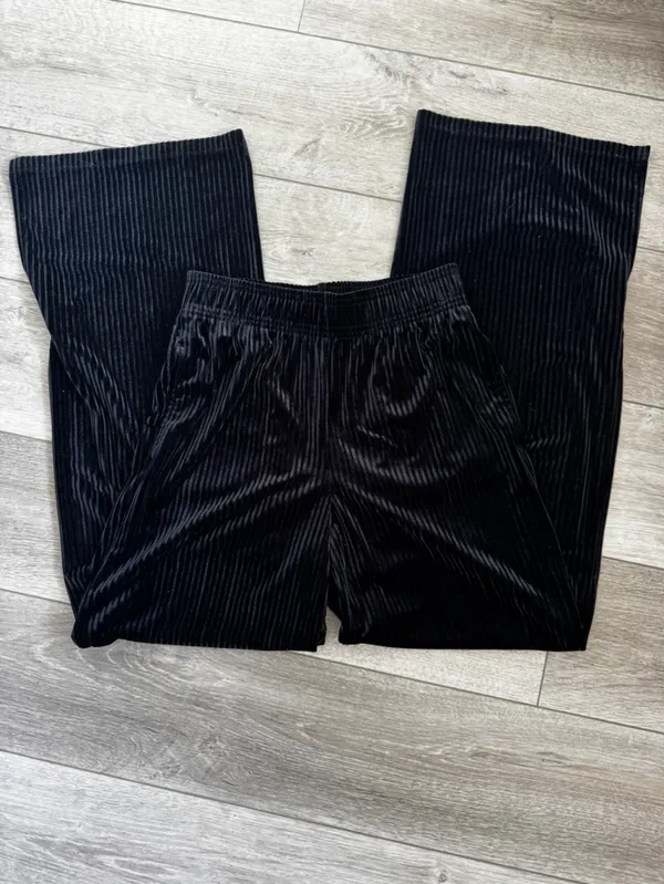 Colsie Black Ribbed Straight - Image 3