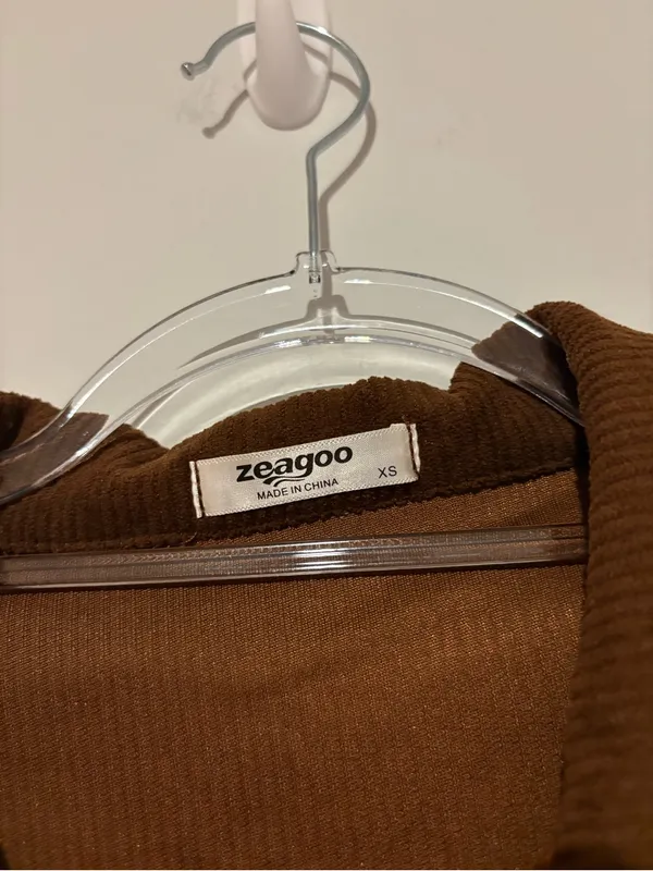 Zeagoo Fashion Cropped courdoroy Shacket Button‎ Down Crop Jacket brown size XS - Image 4