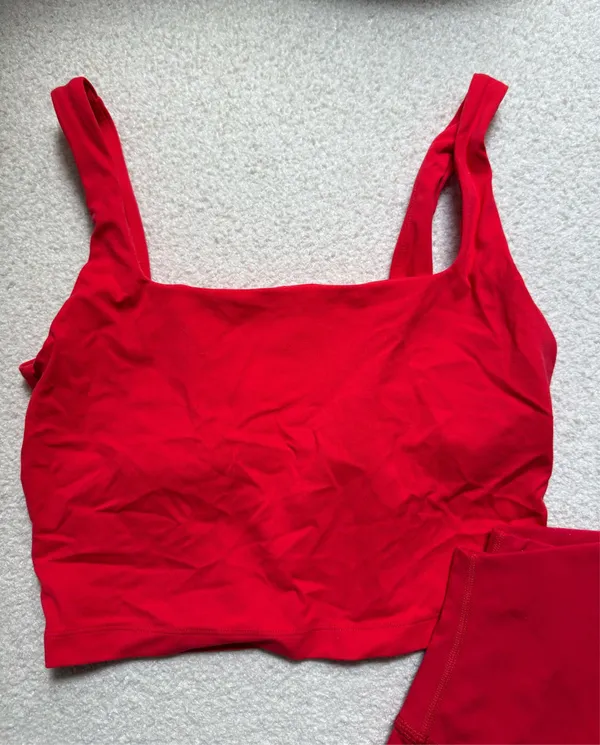 Amazon Workout Set - Image 2