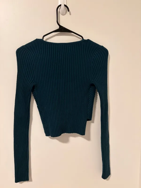 Abercrombie & Fitch Emerald Green Cross Front Sweater Size XS - Image 3