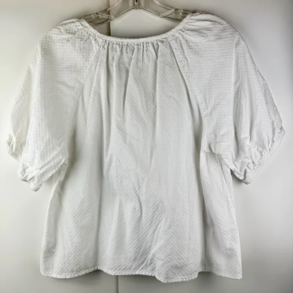 Old Navy White Blouse - Image 2