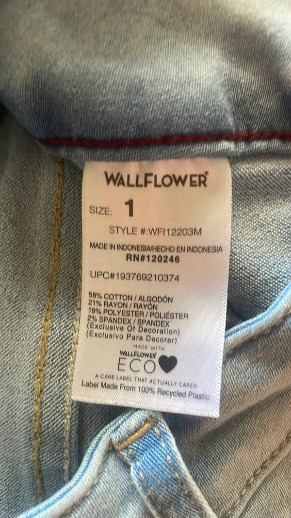 WallFlower Jeans - Image 5