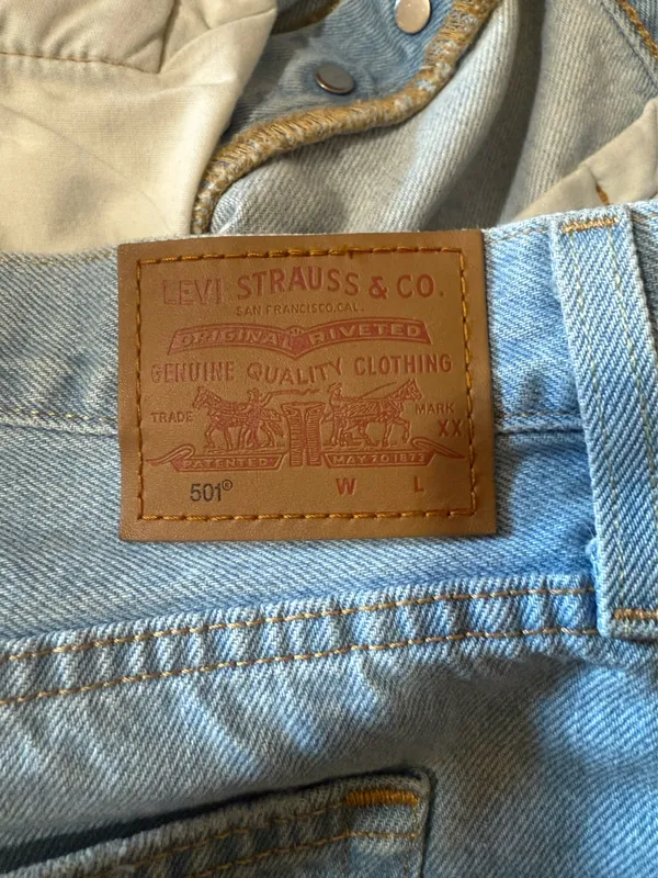 Levi’s 501 Denim Shorts - Image 5