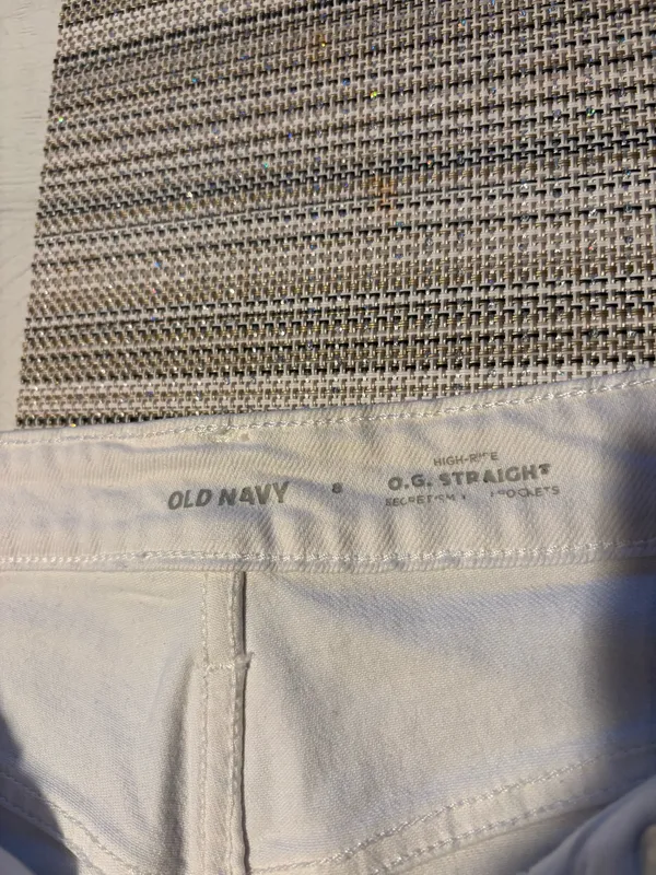 Old Navy White Jean Shorts Cuffed - Image 3