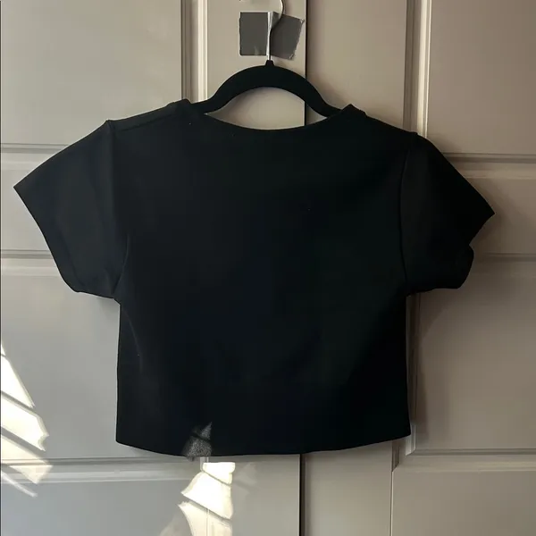 Offline by Aerie Sidewalk Seamless Cropped Shirt Black - Image 3