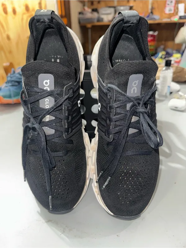 On Cloud Women’s Swift 3 Running Shoes Size 9.5 - Image 3