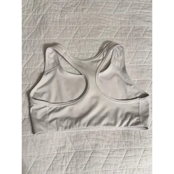 Nike dri fit sports‎ bra, women size medium, white - Image 4
