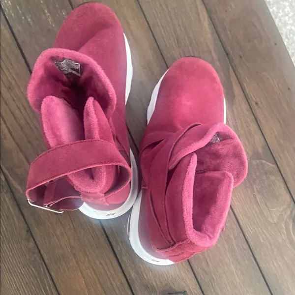 Skechers D’Lites Toasty Toes Burgundy Suede Ankle Boots Buckle Women’s 6.5 - Image 6