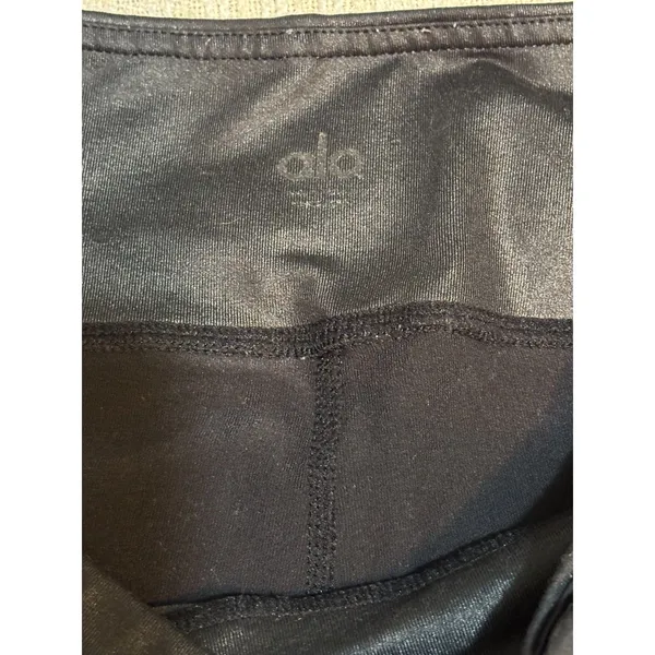 Alo Yoga Black Cropped Leggings Mesh Panel Athletic Capri Pants Women’s S/M - Image 10