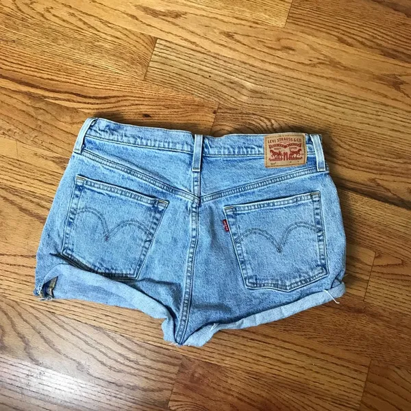 Levi’s 501 Cutoff Denim Shorts - Image 2