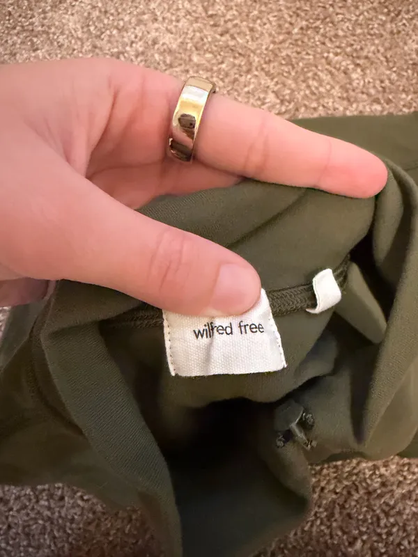 Aritzia Wilfred Free romper - Image 4