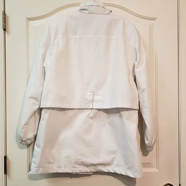 Coat White Size M - Image 3