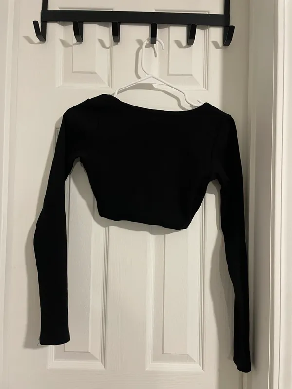 Edikted Romance Rib Crop Top - Image 4