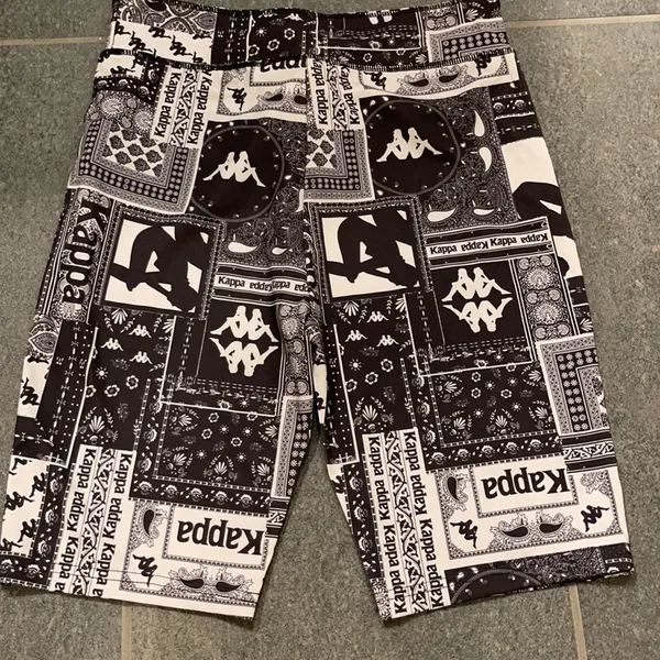 Kappa Biker Shorts Size Medium - Image 7