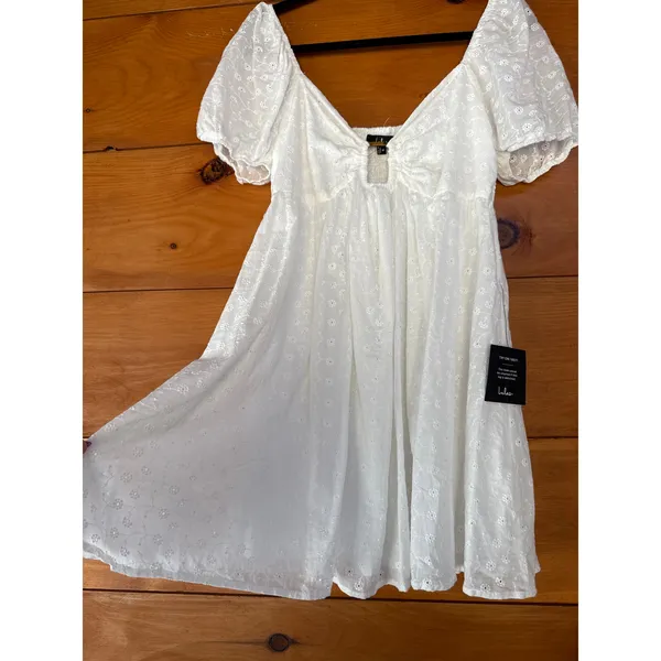 NWT Lulus Sunny Day Stunner White Eyelet Embroidered Babydoll Dress LWD Party M - Image 2