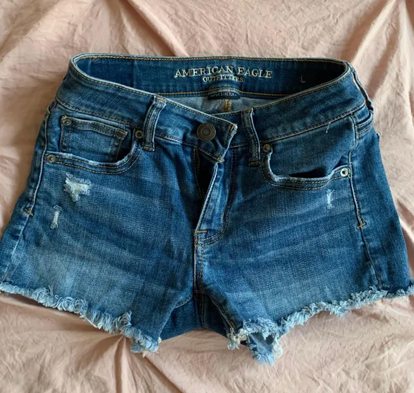 American Eagle Shorts - Image 3